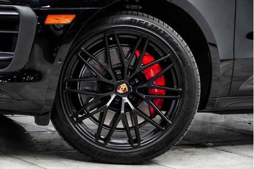 2022 Porsche Macan GTS