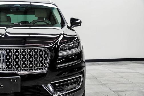 2019 Lincoln Nautilus Black Label