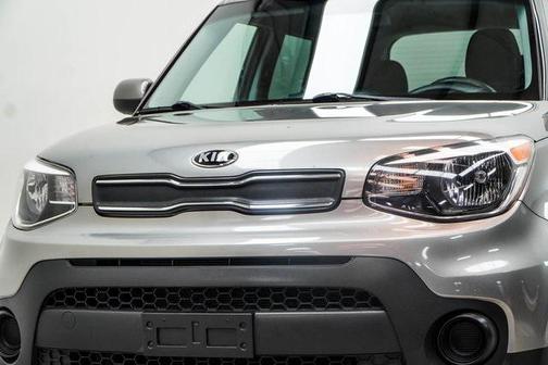 2017 Kia Soul Base