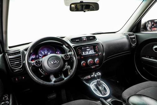 2017 Kia Soul Base
