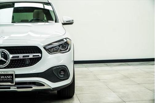 2021 Mercedes-Benz GLA 250 Base 4MATIC