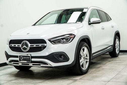 2021 Mercedes-Benz GLA 250 Base 4MATIC