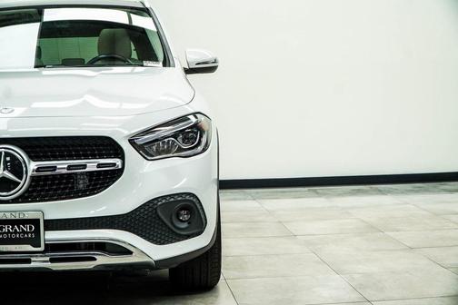 2021 Mercedes-Benz GLA 250 Base 4MATIC