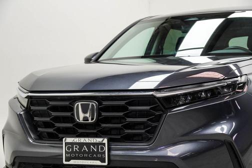 Crystal Black Pearl 2025 Honda CR-V LX AWD