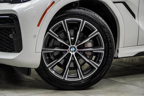 2023 BMW X6 xDrive40i