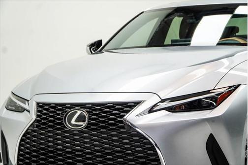 2023 Lexus IS 300 Base