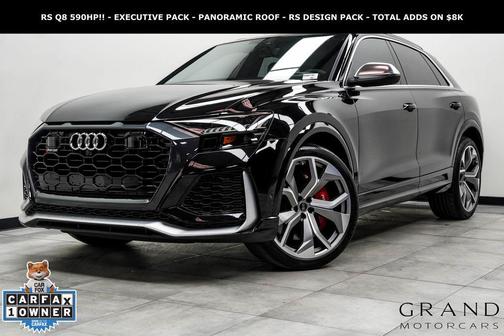Mythos Black Metallic 2024 Audi RS Q8 4.0T
