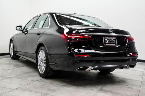 Black 2022 Mercedes-Benz E-Class E 350