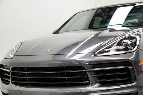 Quartzite Grey Metallic 2021 Porsche Cayenne S