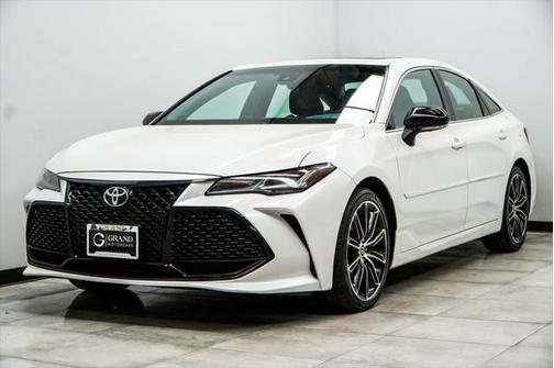 2022 Toyota Avalon Touring