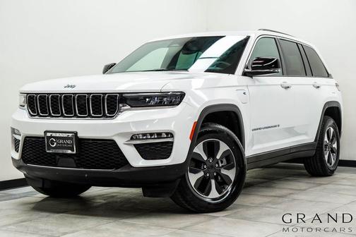 Bright White Clearcoat 2024 Jeep Grand Cherokee 4xe Base