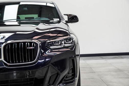 Carbon Black Metallic 2022 BMW X4 M40i