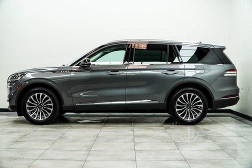 2023 Lincoln Aviator Standard AWD