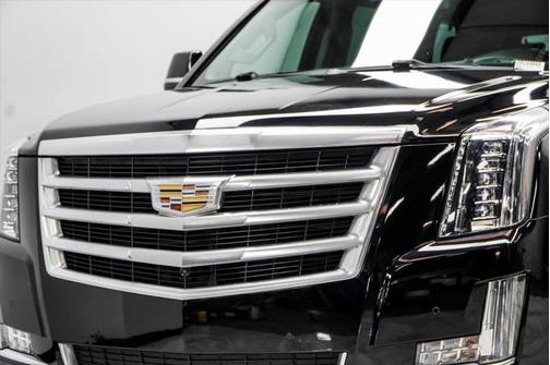 2016 Cadillac Escalade Luxury