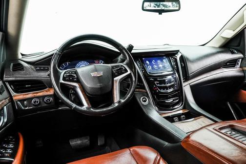 2020 Cadillac Escalade Luxury