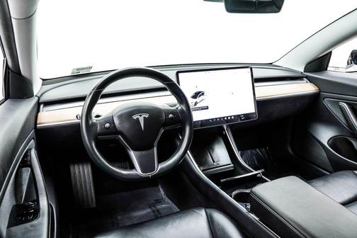 2019 Tesla Model 3 Mid Range