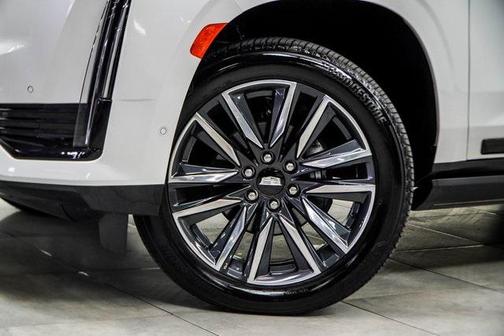 2023 Cadillac Escalade Sport