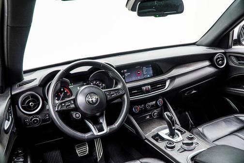 2023 Alfa Romeo Stelvio Ti