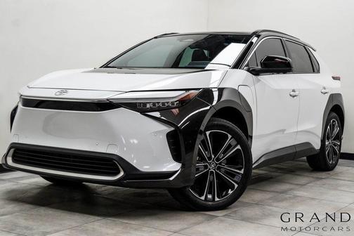 2024 Toyota bZ4X Limited