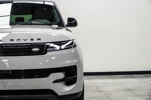 2024 Land Rover Range Rover Sport SE