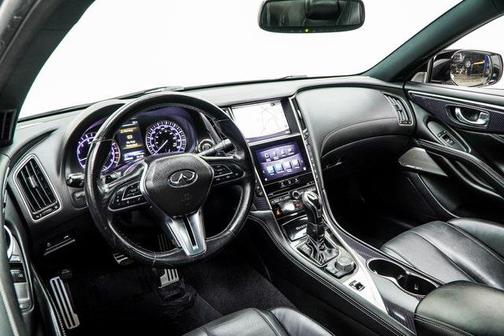 2017 INFINITI Q60 3.0t Sport