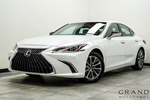 White Pearl 2022 Lexus ES 350 Base