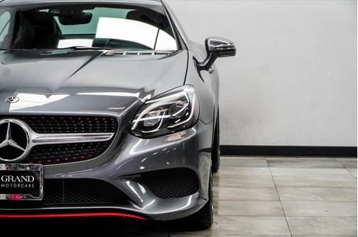 2018 Mercedes-Benz SLC 300 Base