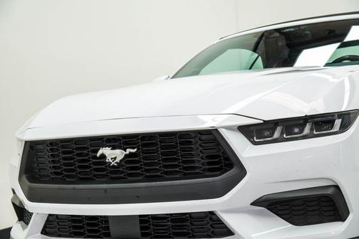 Oxford White 2024 Ford Mustang EcoBoost Premium