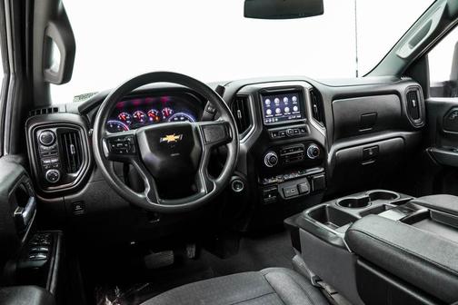 Summit White 2024 Chevrolet Silverado 2500 Custom