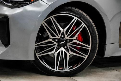 2023 Kia Stinger GT2