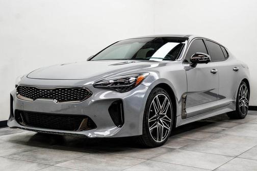 2023 Kia Stinger GT2