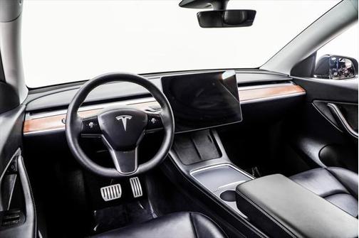 2022 Tesla Model Y Performance Dual Motor All-Wheel Drive
