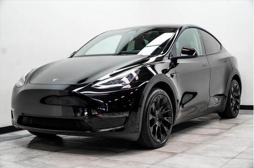 2023 Tesla Model Y Long Range Dual Motor All-Wheel Drive