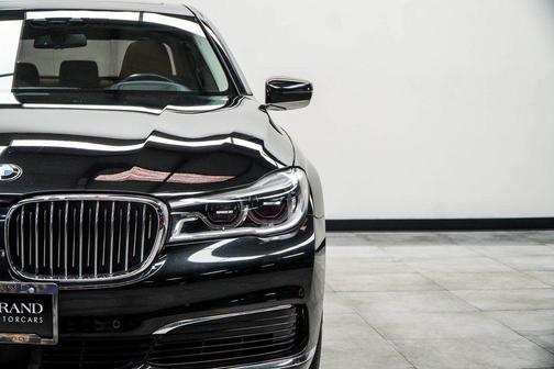 2019 BMW 750 i xDrive