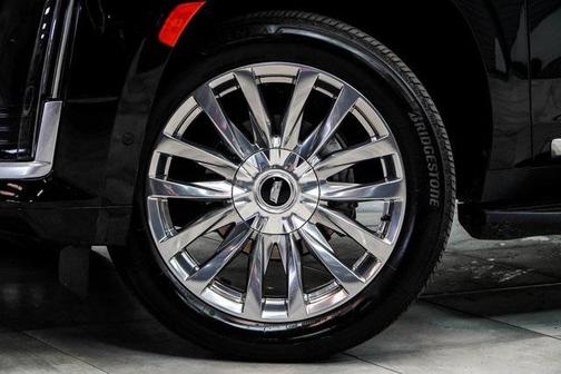 2023 Cadillac Escalade ESV Premium Luxury