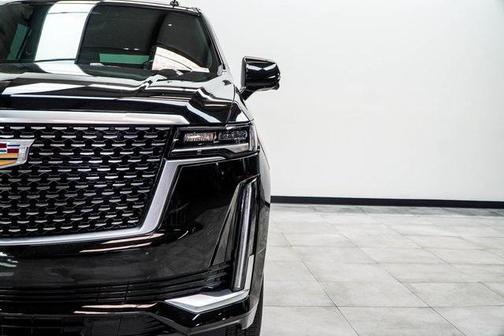 2023 Cadillac Escalade ESV Premium Luxury