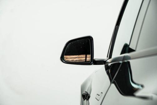 2025 Tesla Model Y Long Range Dual Motor Rear-Wheel Drive