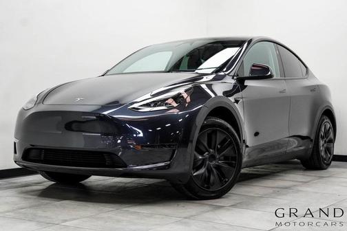 2025 Tesla Model Y Long Range Dual Motor Rear-Wheel Drive