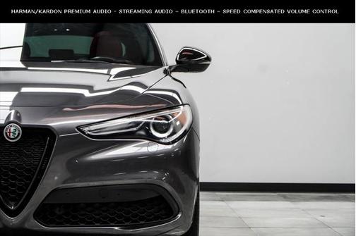 2022 Alfa Romeo Stelvio Ti
