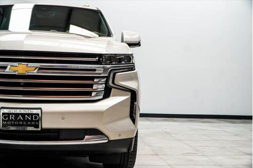 2023 Chevrolet Suburban 4WD High Country