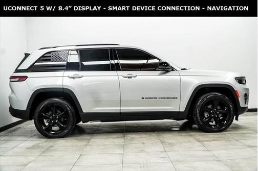 2023 Jeep Grand Cherokee Altitude