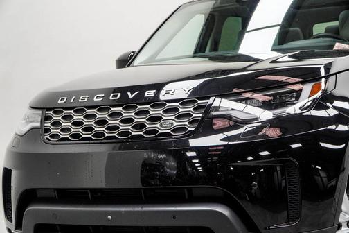 2025 Land Rover Discovery P300 S