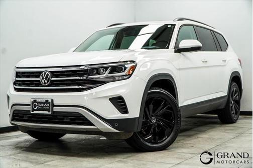 2022 Volkswagen Atlas 3.6L SE w/Technology