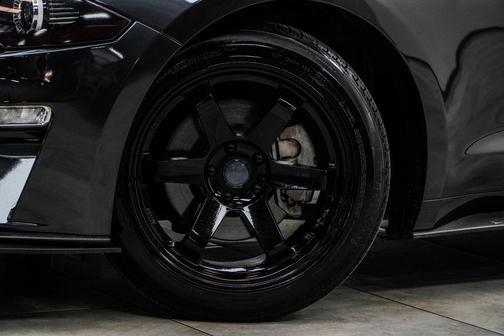 2022 Ford Mustang EcoBoost