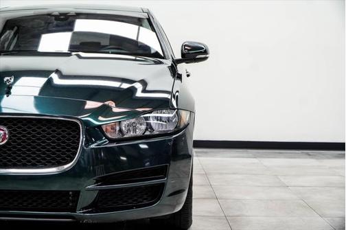 2017 Jaguar XE 25t Premium