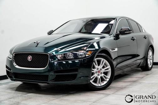 2017 Jaguar XE 25t Premium