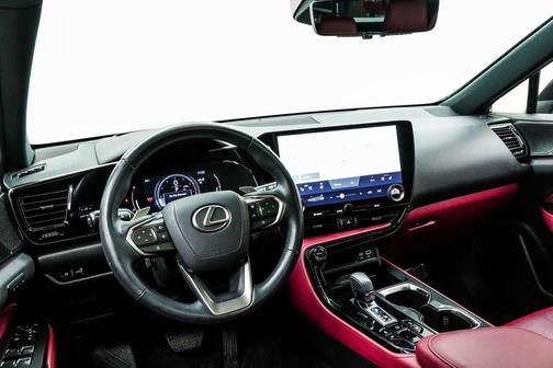 Eminent White Pearl 2024 Lexus NX 350 Luxury