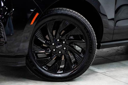 Black Metallic 2025 Lincoln Navigator Reserve