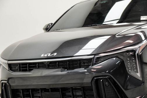 Interstellar Gray 2025 Kia K4 GT-Line Turbo