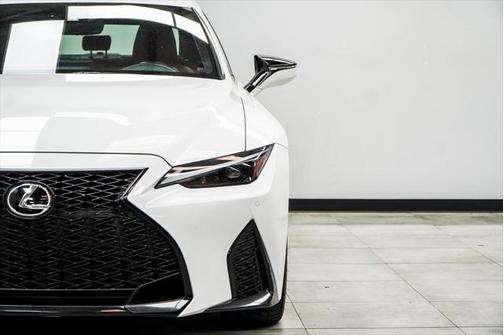 2022 Lexus IS 350 Base